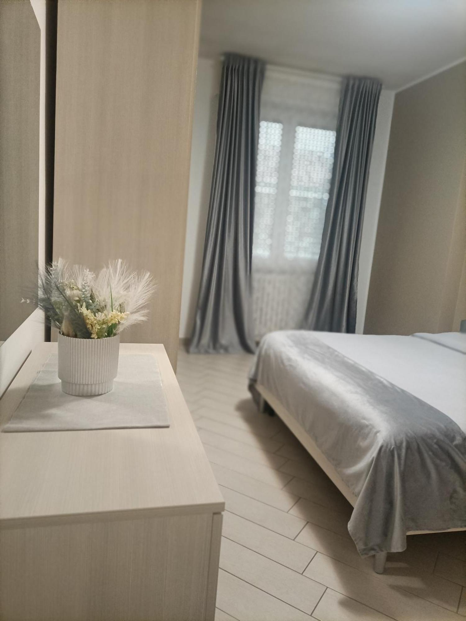 Appartamento Sara San Donato Milanese Esterno foto