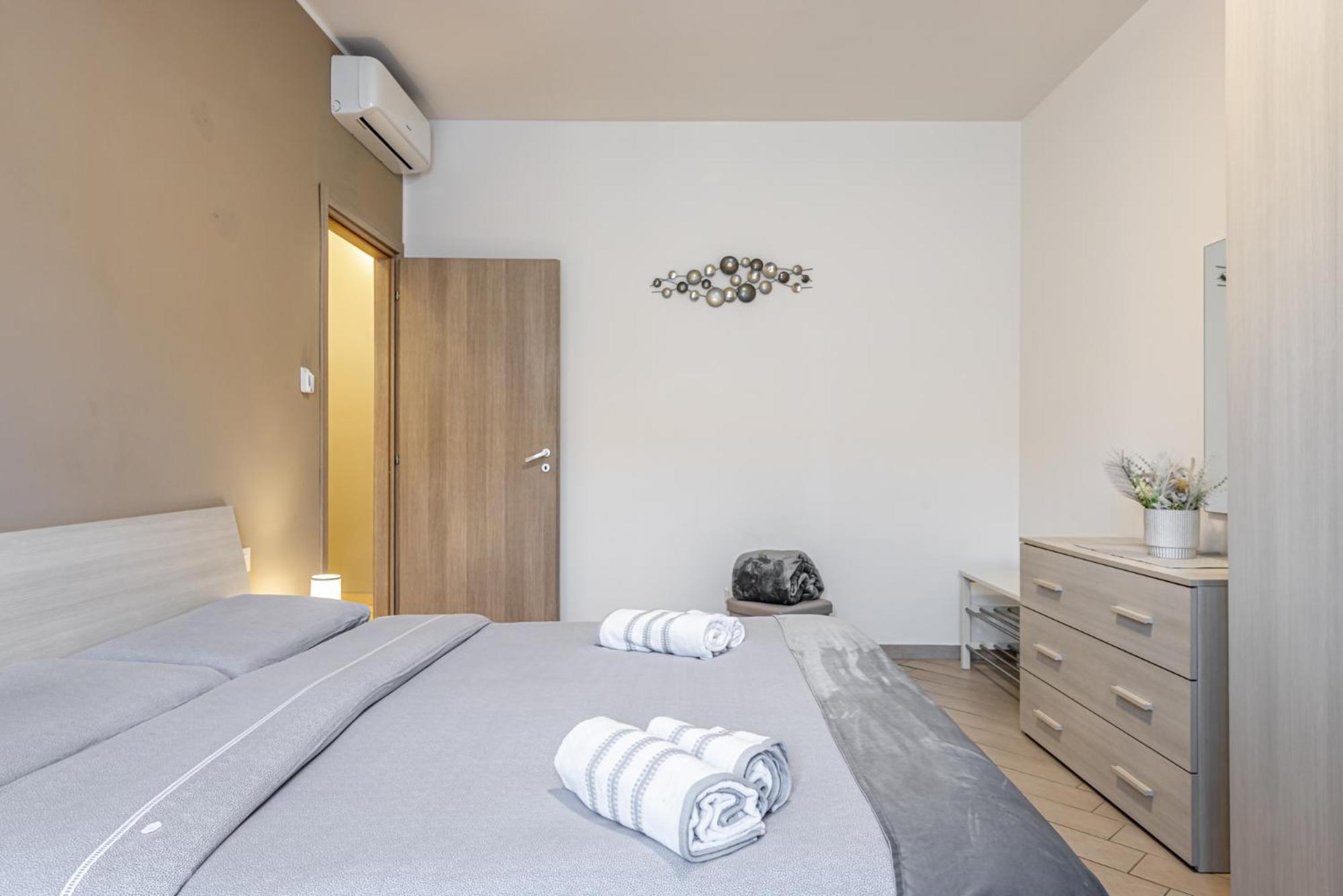 Appartamento Sara San Donato Milanese Esterno foto